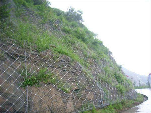 梅县怎样分辨边坡防护网质量的好坏
